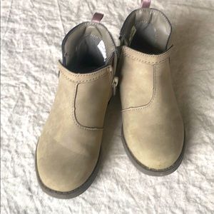OshKosh Greige Suede Boots